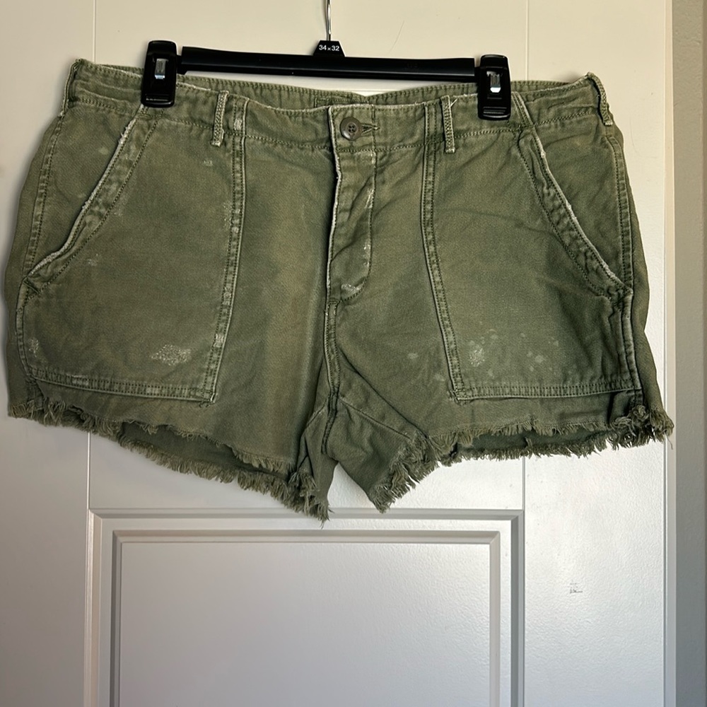 Women’s short shorts